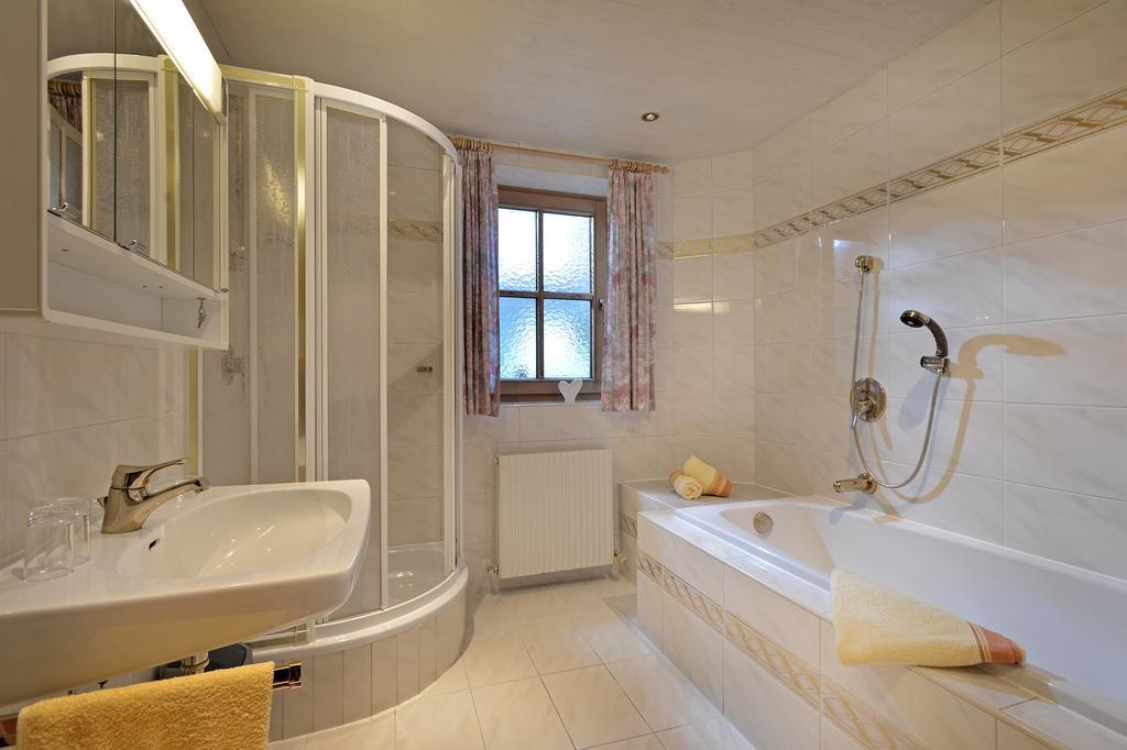 Haus Sonnenschein Διαμέρισμα Hart im Zillertal Δωμάτιο φωτογραφία